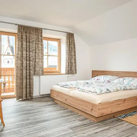 Mittagskofel Apartament